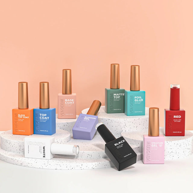 LES ESSENTIELLES TOP COAT ECT ...